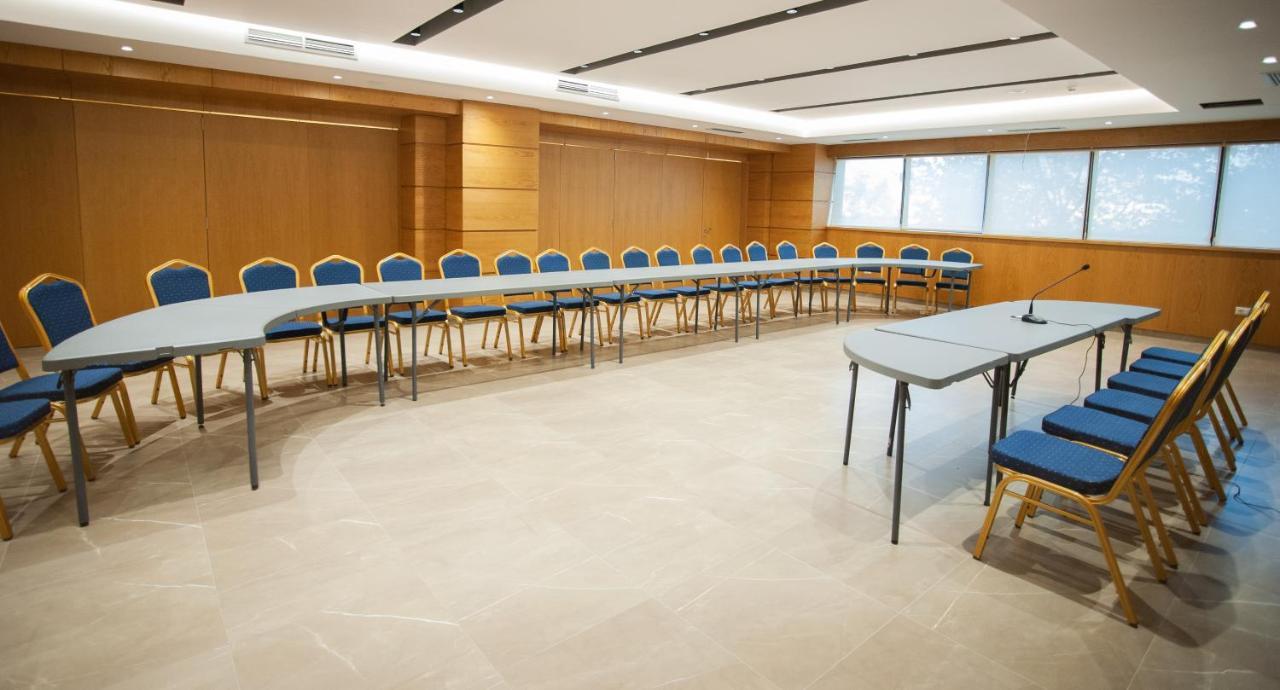 טיראנה Doanesia Premium Hotel & Spa מראה חיצוני תמונה