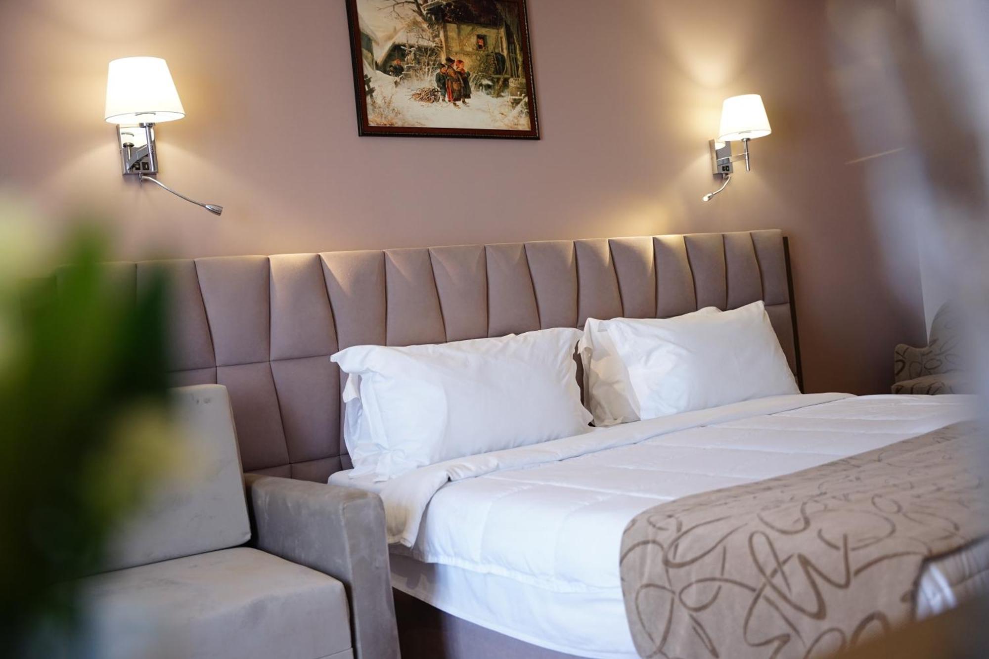 טיראנה Doanesia Premium Hotel & Spa מראה חיצוני תמונה